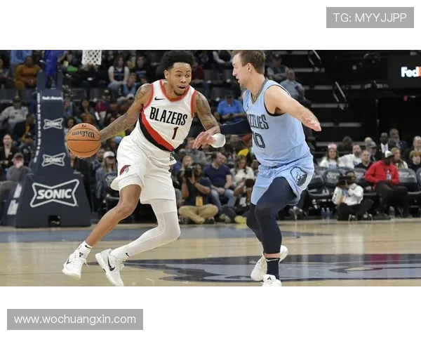 安芬尼-西蒙斯命中率低迷三分仅2中6次失误贡献14分表现不佳